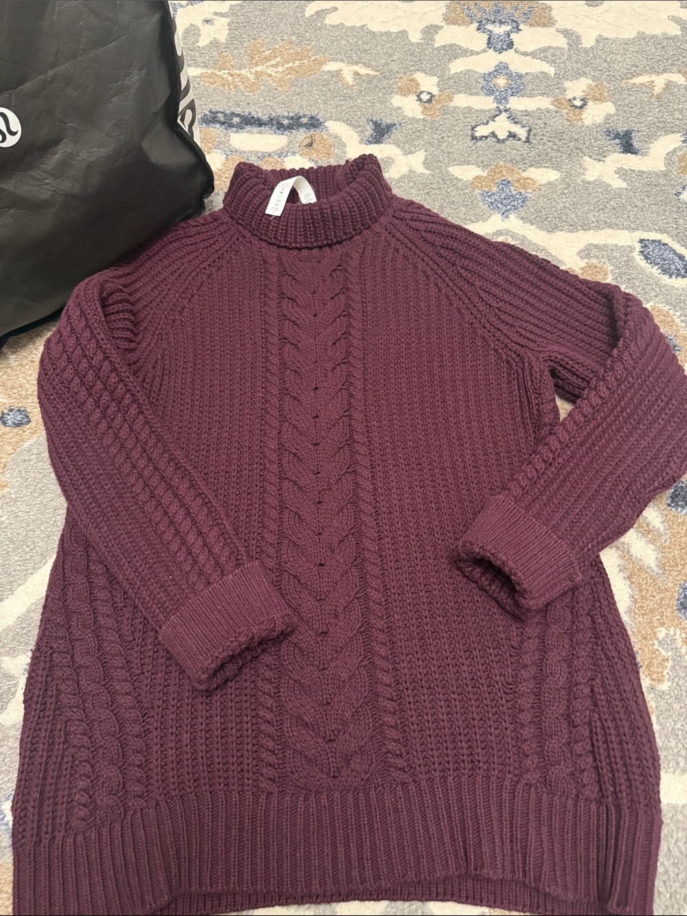 lululemon athletica burgundy Cable Turtleneck Sweater size 2.
